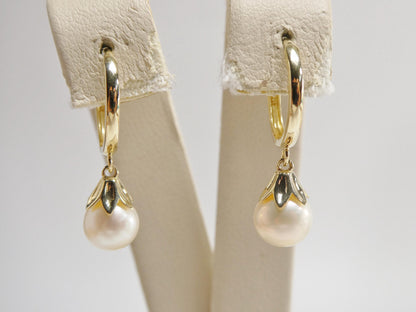 Real 10k Solid Yellow Gold Shell Cultured Freshwater Pearl Plain Hoop Huggie Earrings