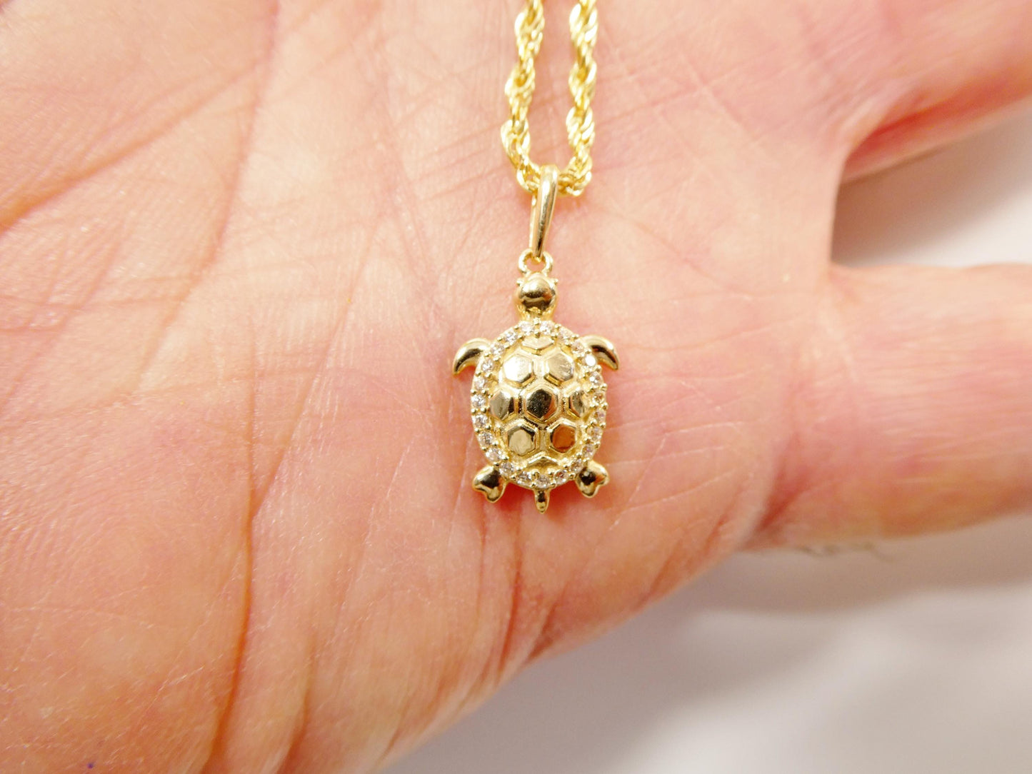 14k real solid yellow gold turtle pendent and rope necklace