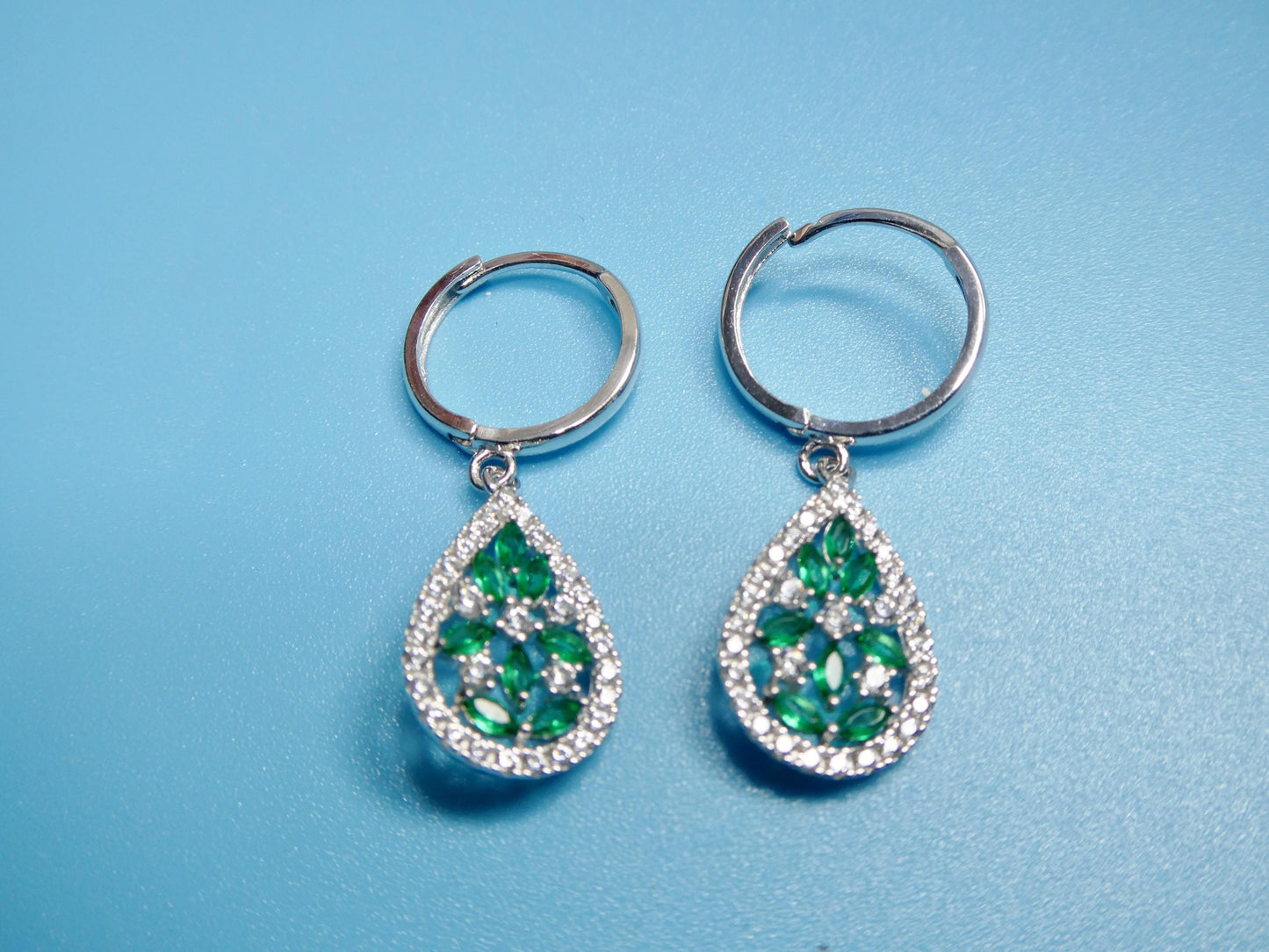 real 10k solid yellow gold designer drop earrings