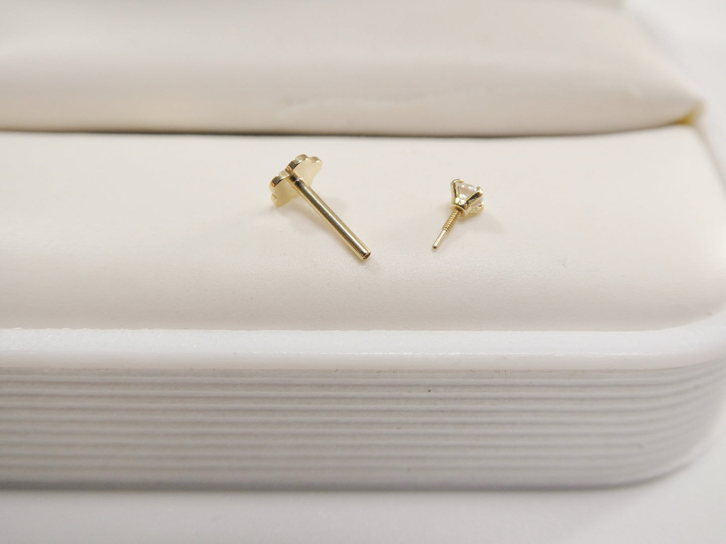 2MM 14k real solid yellow gold cartilage flat screw back piercing