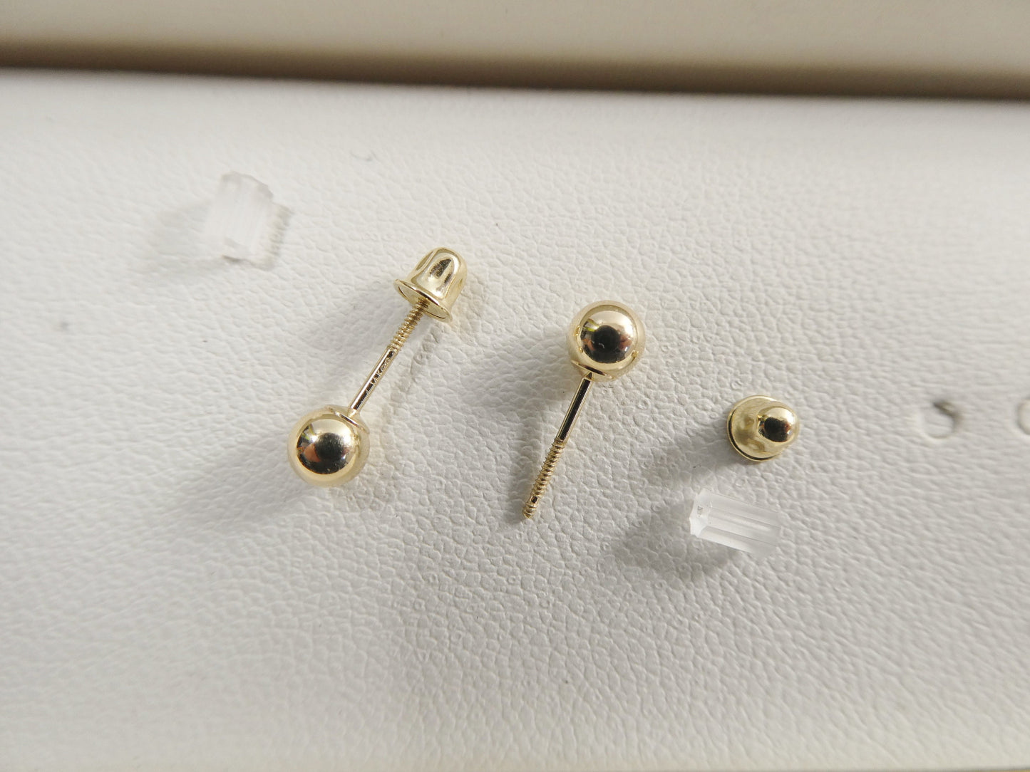 14k solid yellow gold 4mm screw post ball earrings