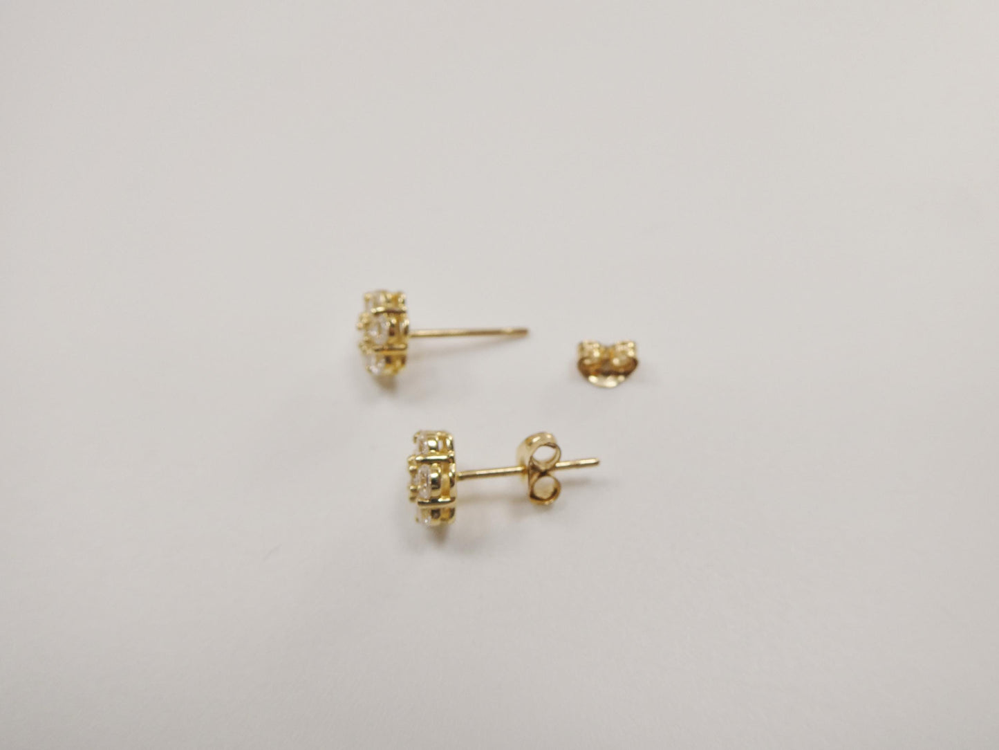 real 10k solid yellow gold 5.7mm flower push post stud earrings