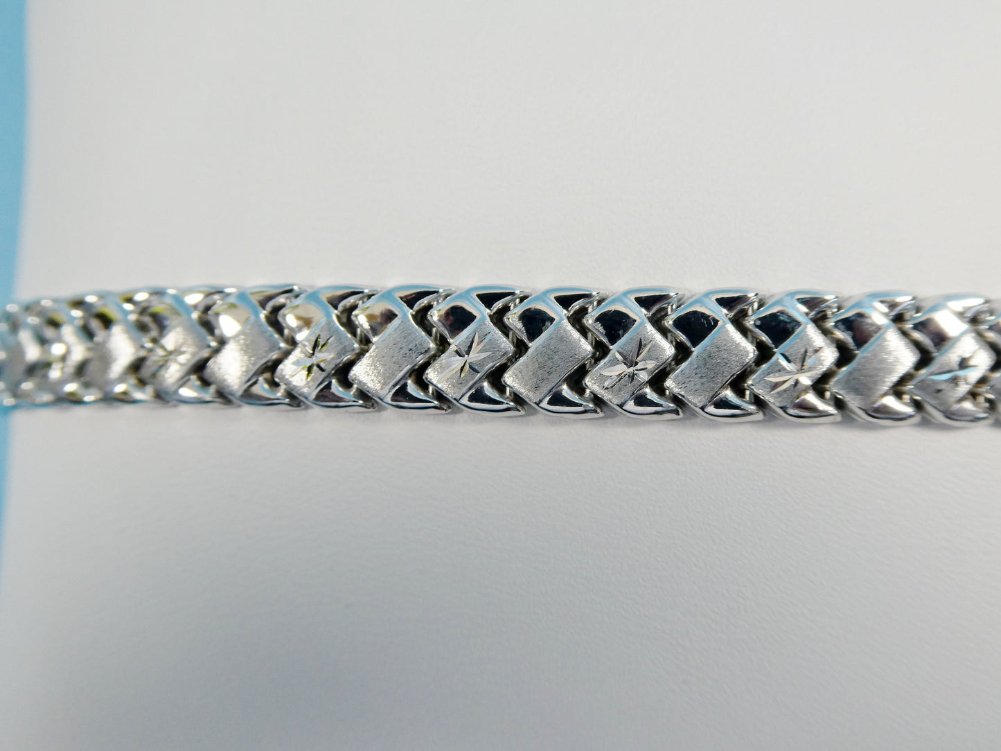 Sterling Silver Basket Bracelet: 14k White Gold Tone, 8 inch