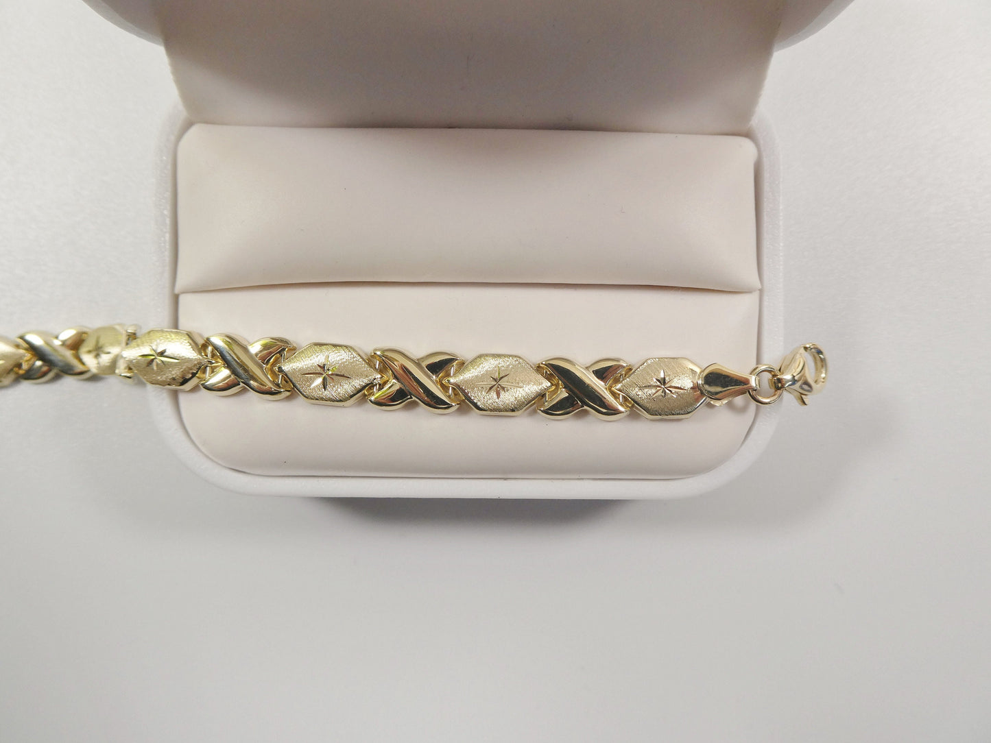 10k Solid Yellow Gold XOXO Bracelet (7 or 8 inch)