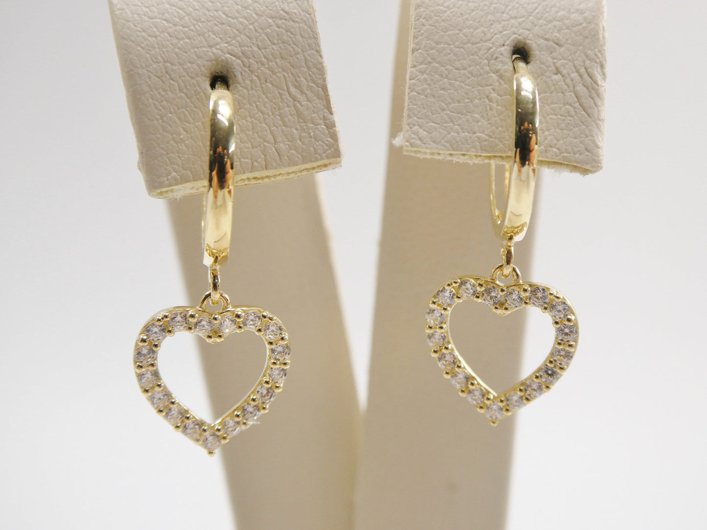 Real 10k Solid Yellow Gold Dangle Heart Micro Fave Setting Plain Hoop Huggie Earrings