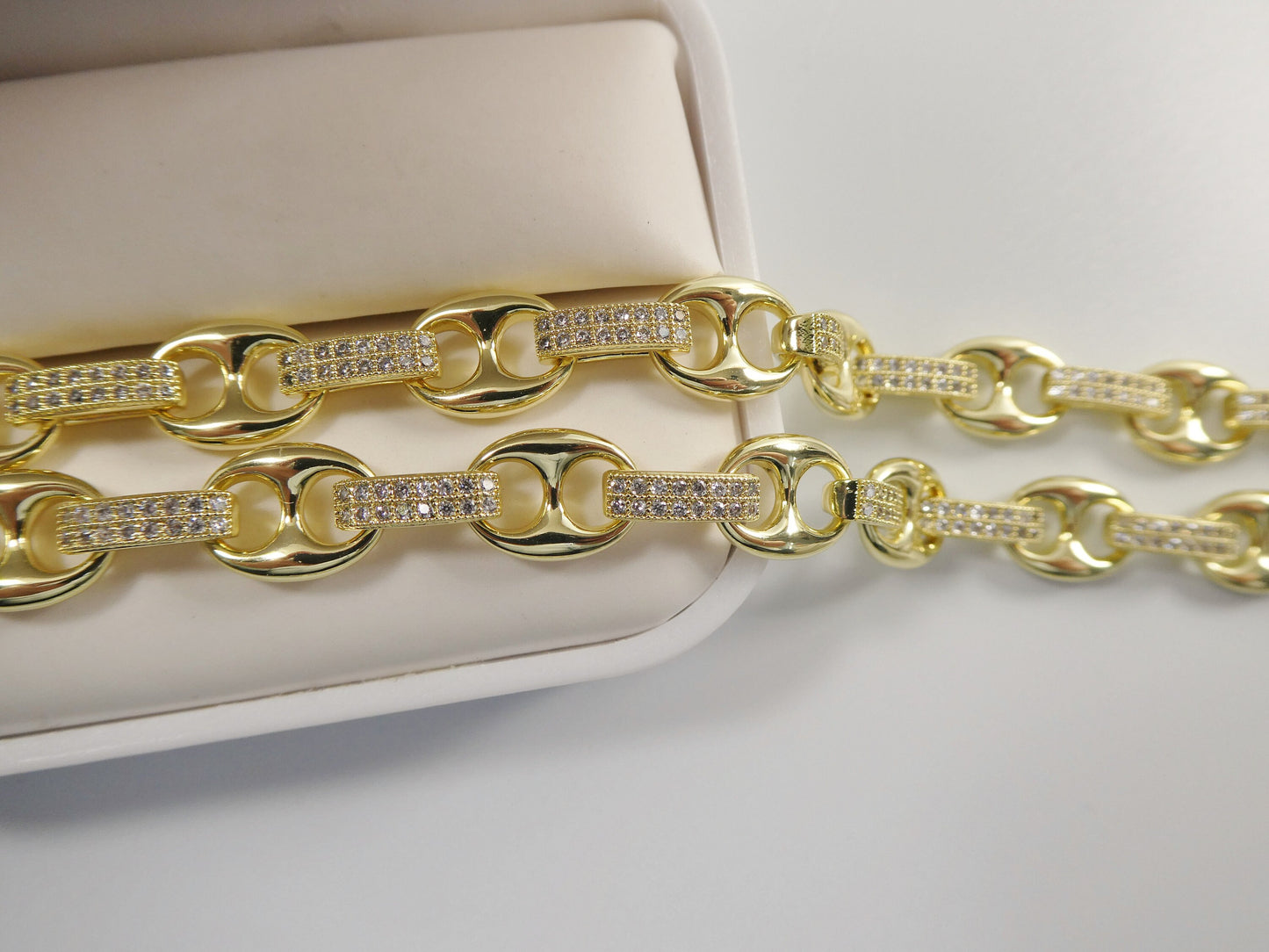 14k gold filled yellow gold puffed mariner LINK necklace