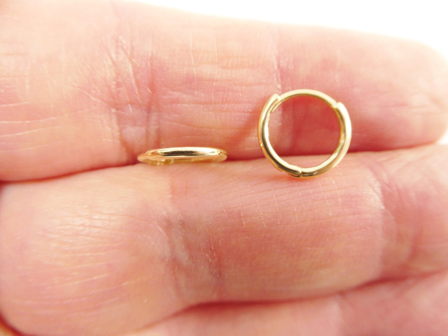 Real 10k Solid Yellow Gold 10mm 1MM THICKNESS Plain Hoop Huggie Earrings