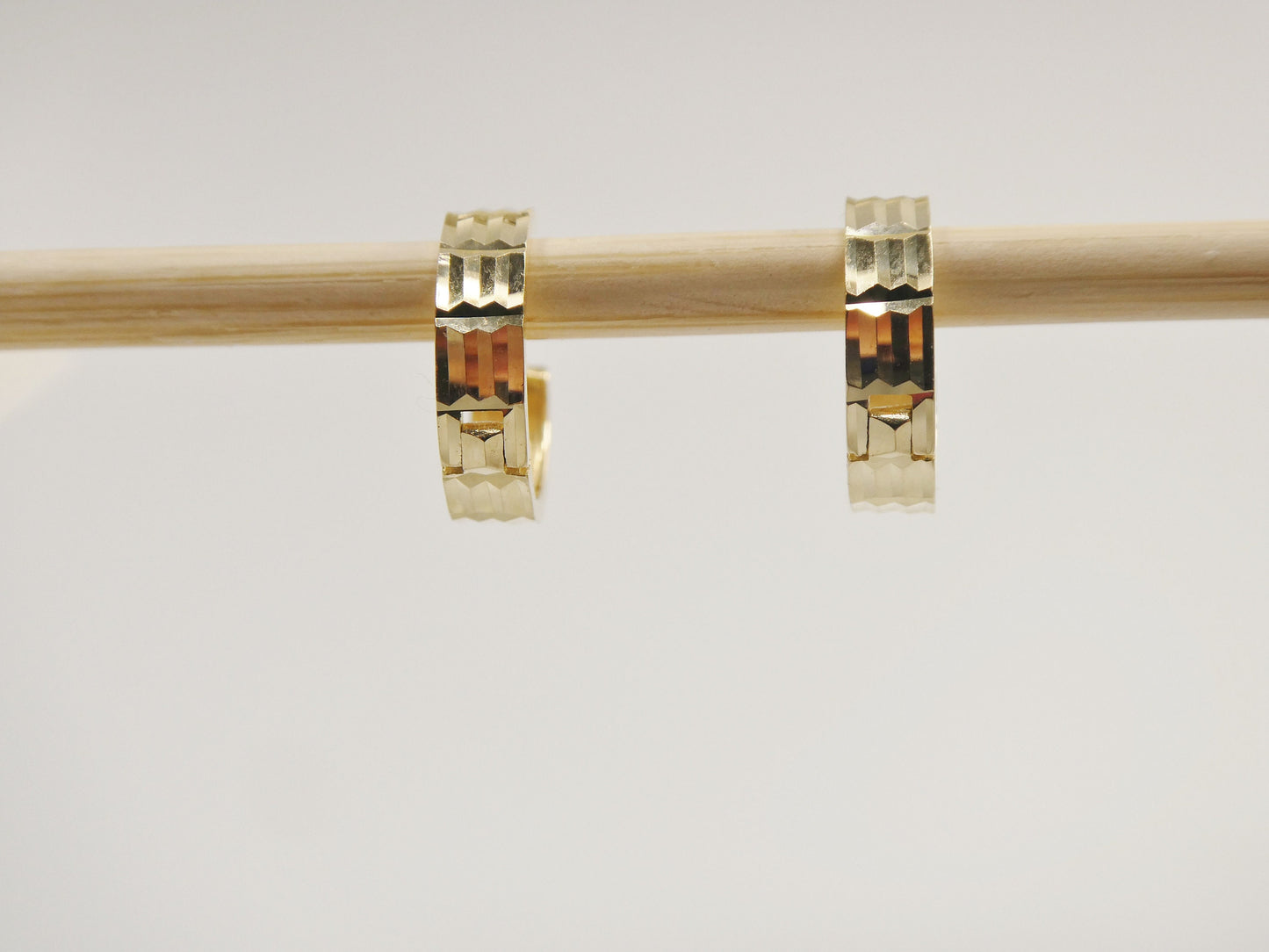 Real 10k Solid Yellow Gold 9.7mm Laser Cut Hoop Huggie Earrings
