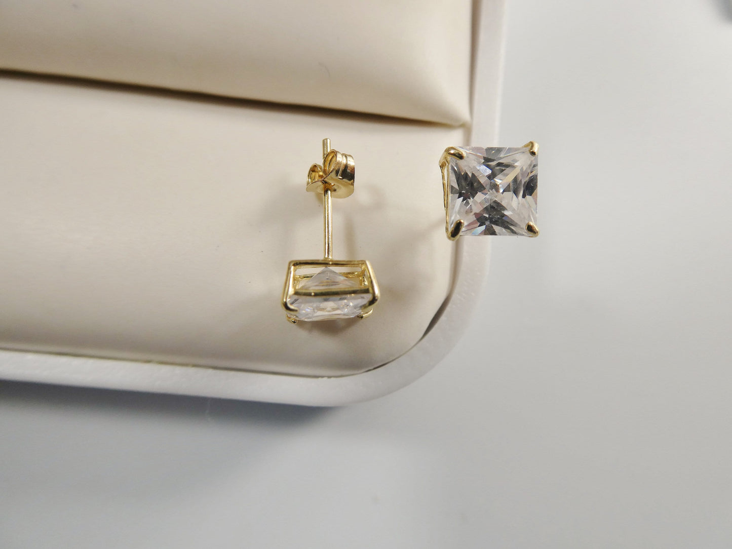 10k Real Yellow Gold/White Gold Basket Square Stud Push Post Earrings