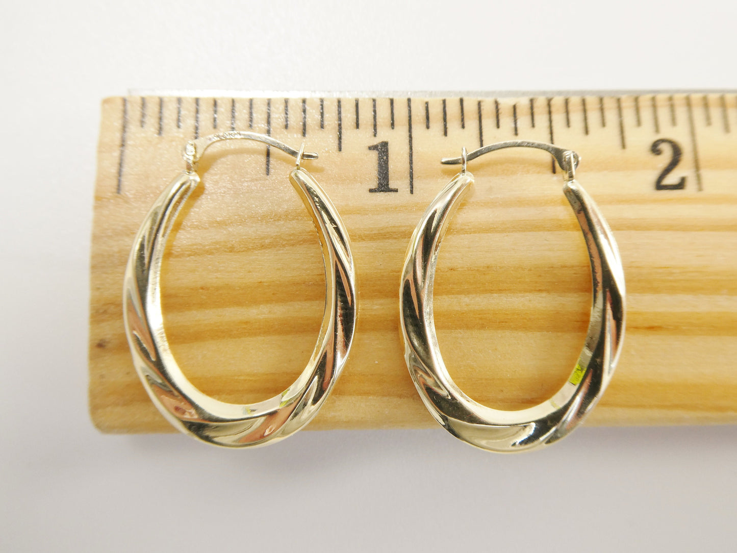 10k real solid yellow gold classic design hoop earrings