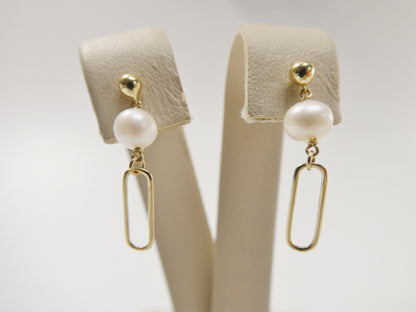 Real 10k Solid Yellow Gold Freshwater Cultured Pearl Stud Earrings Dainty