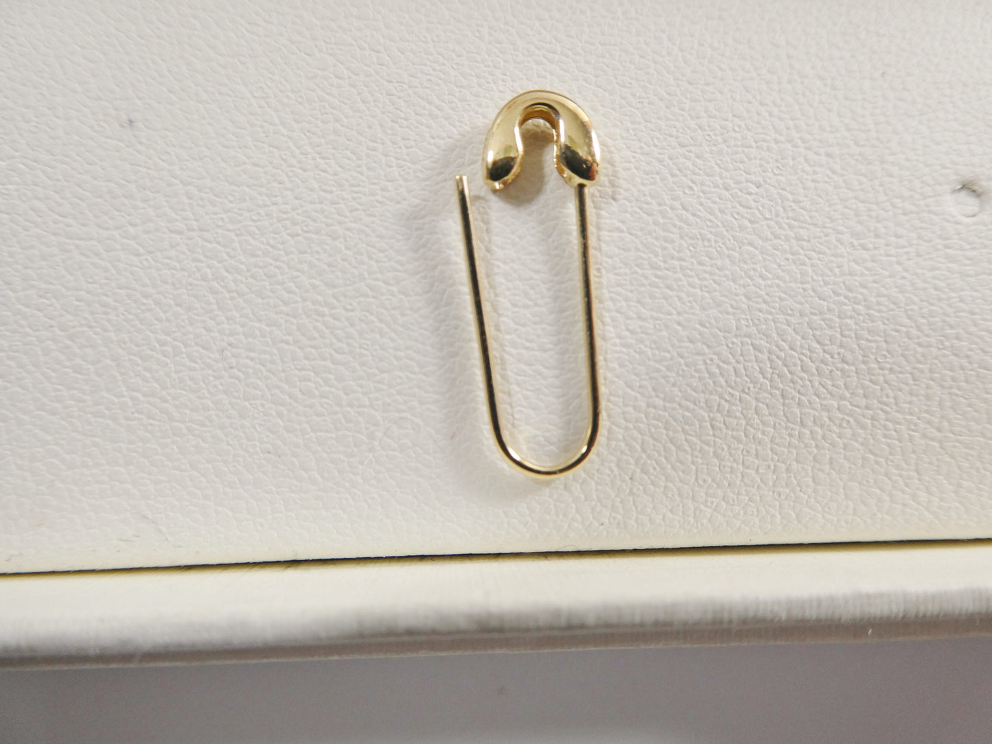 14k real solid yellow gold plain polish pin brooch