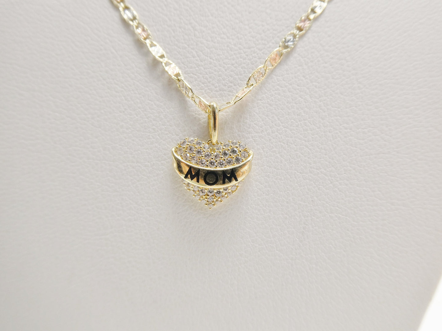 10k real solid yellow gold mom pendent and 16 inch Valentino necklace