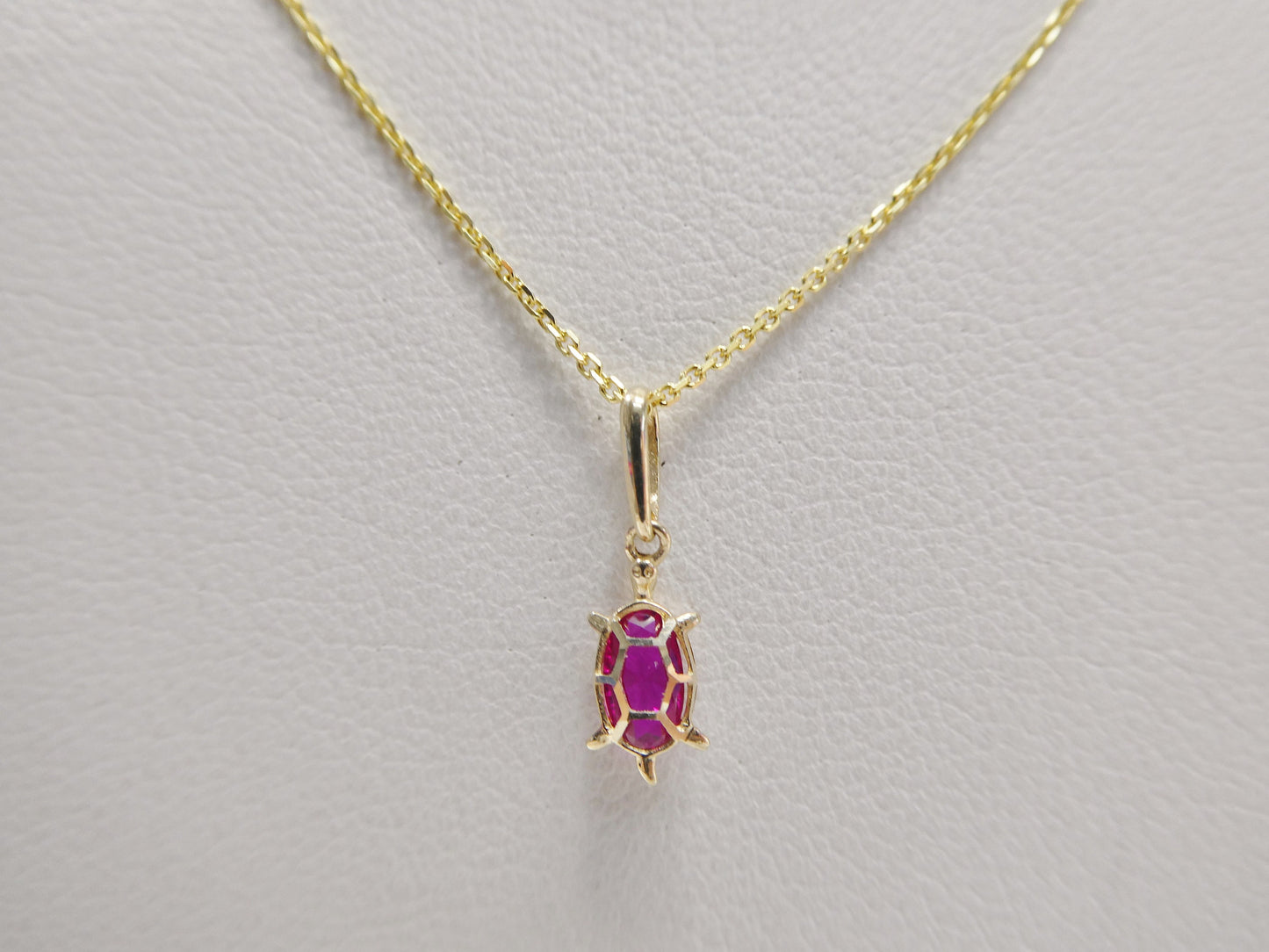 14k real solid yellow gold tiny color stone turtle pendent and cable necklace