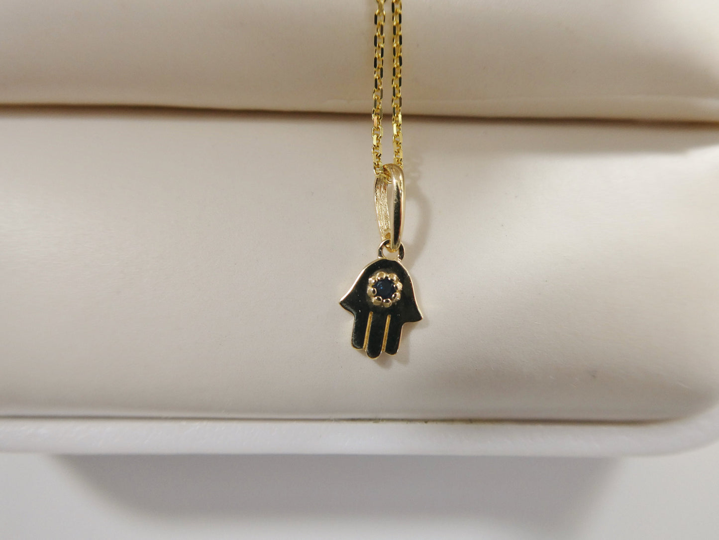 14k real solid yellow gold tiny hand hamsa  pendent and cable necklace