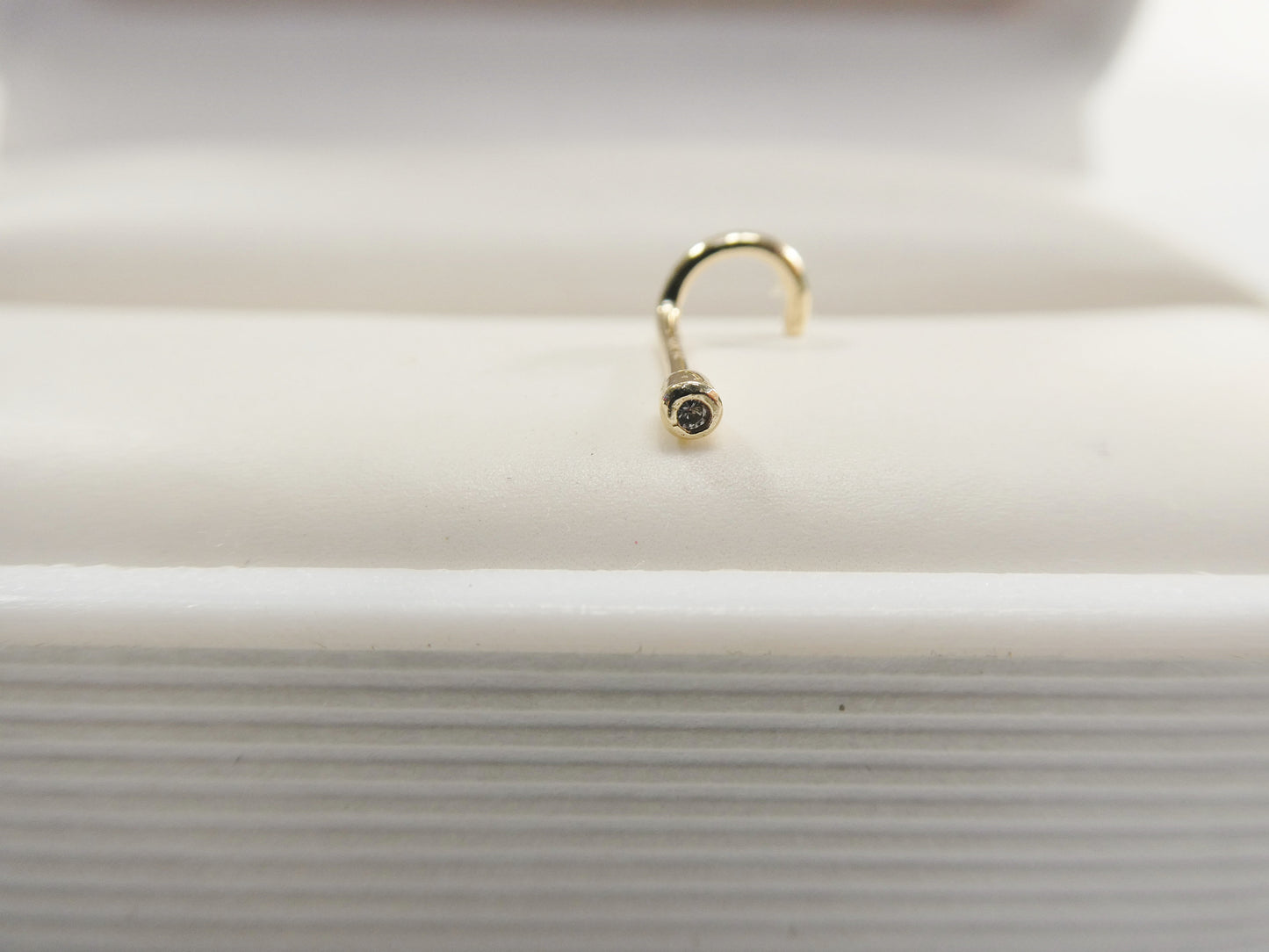 14k real solid yellow gold real diamond stone twist nose ring