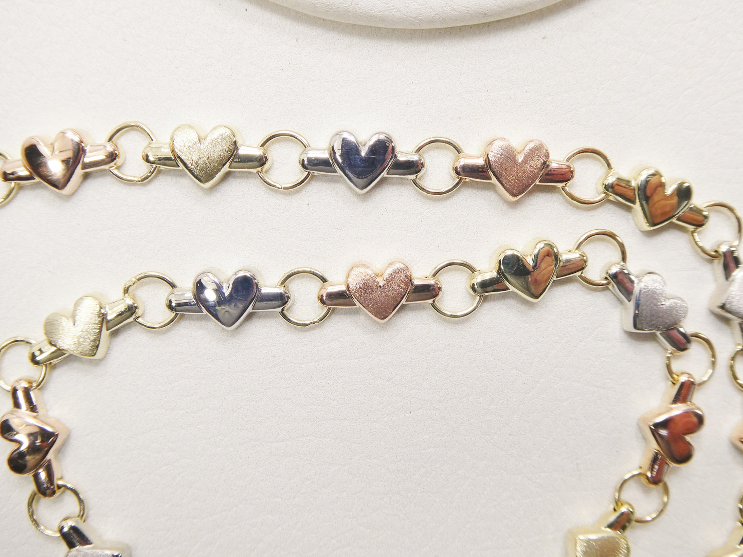 10k Solid Gold Heart Bracelet: Tri Color XO Chain