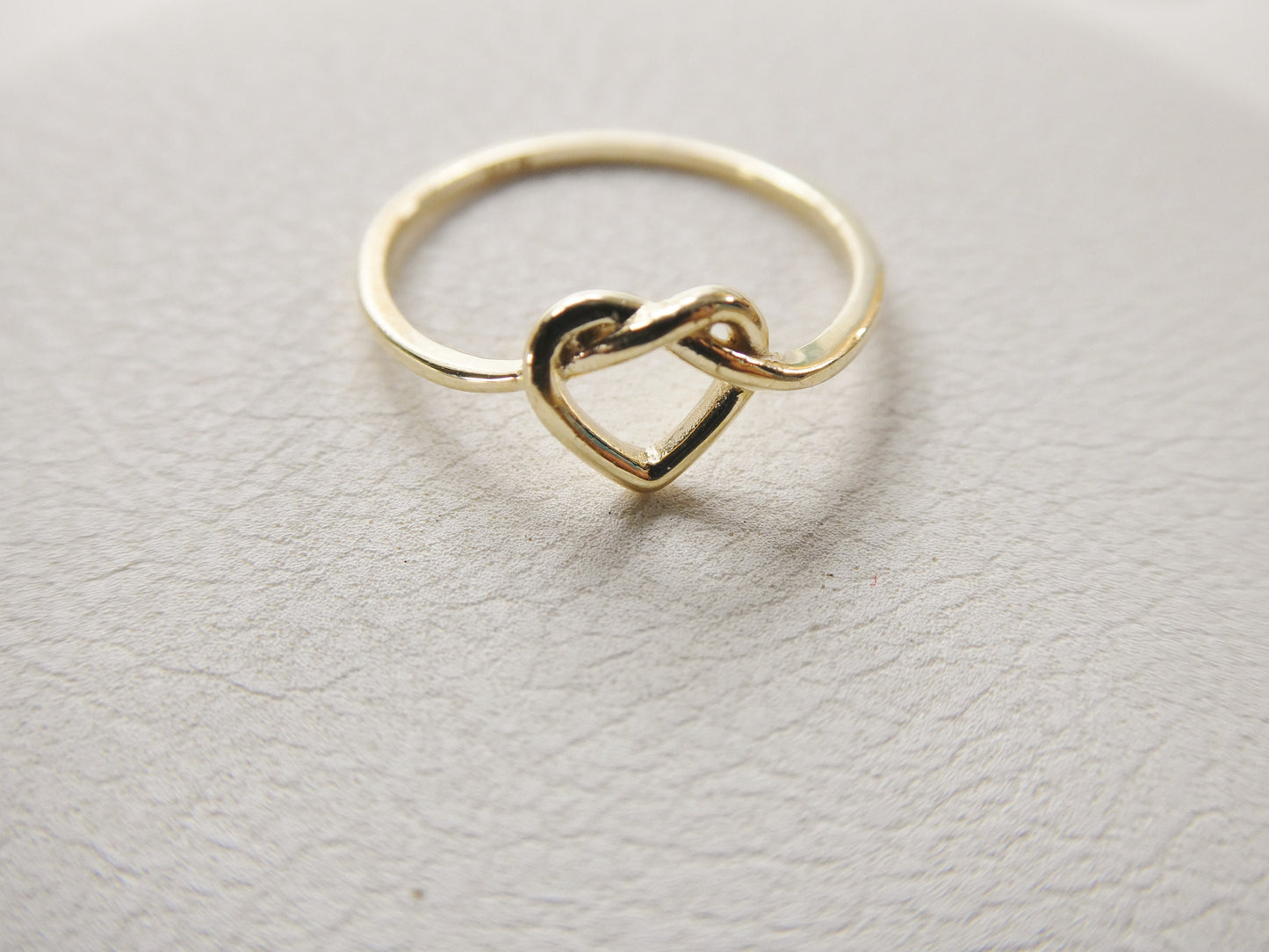 10k solid yellow gold baby children heart shaped love knot ring