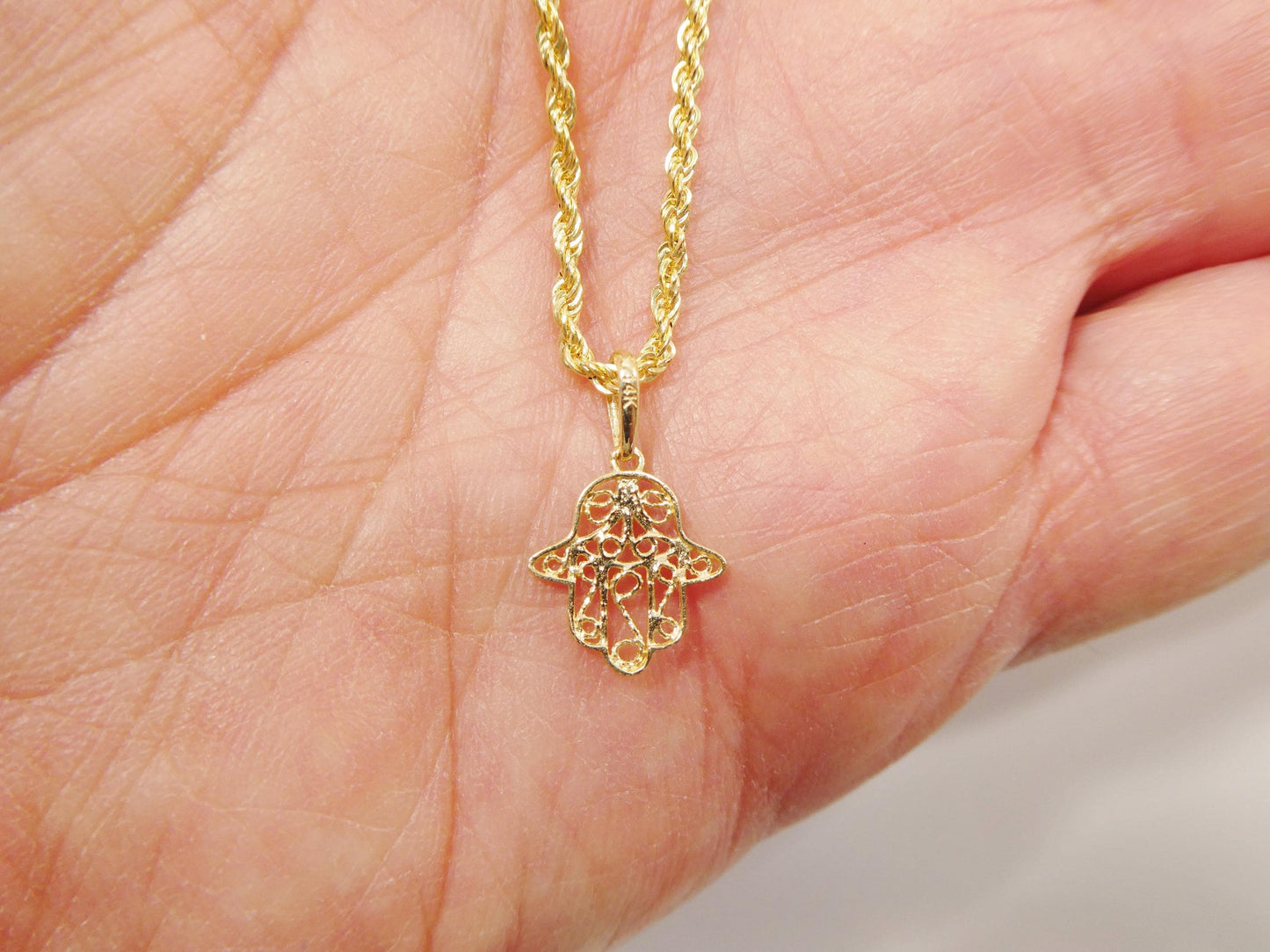 14k real solid yellow gold hand hamsa  pendent and rope necklace