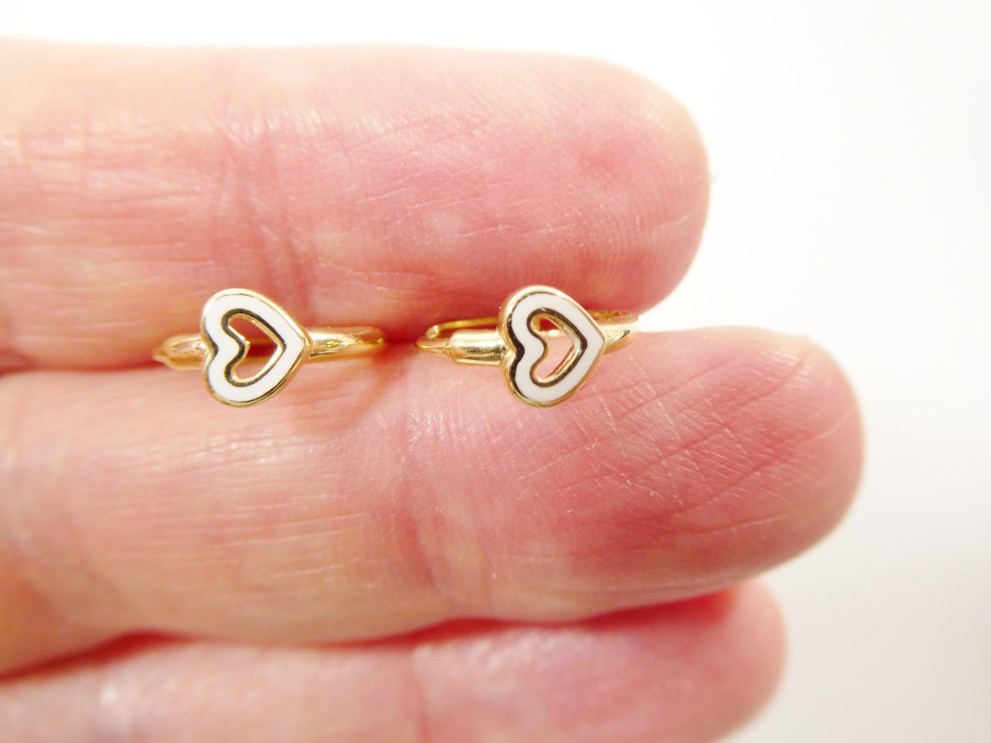 Real 10k Solid Yellow Gold Enamel Heart Hoop Huggie Earrings
