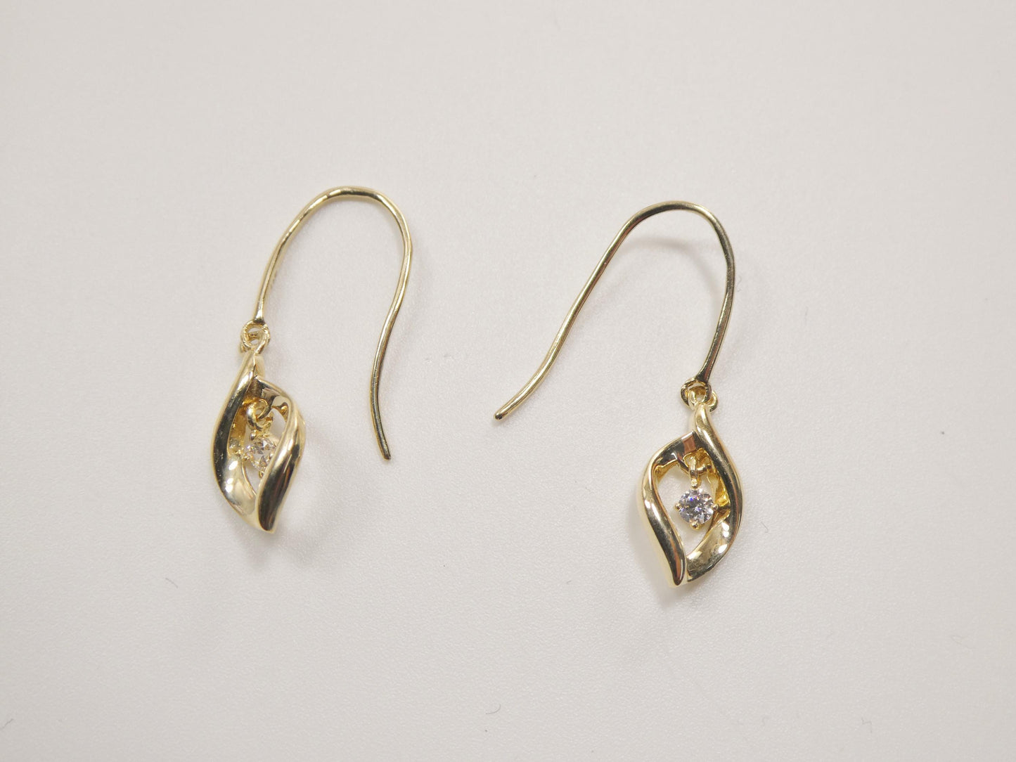 Real 10k Solid Yellow Gold Dangle Fish Hook Earrings