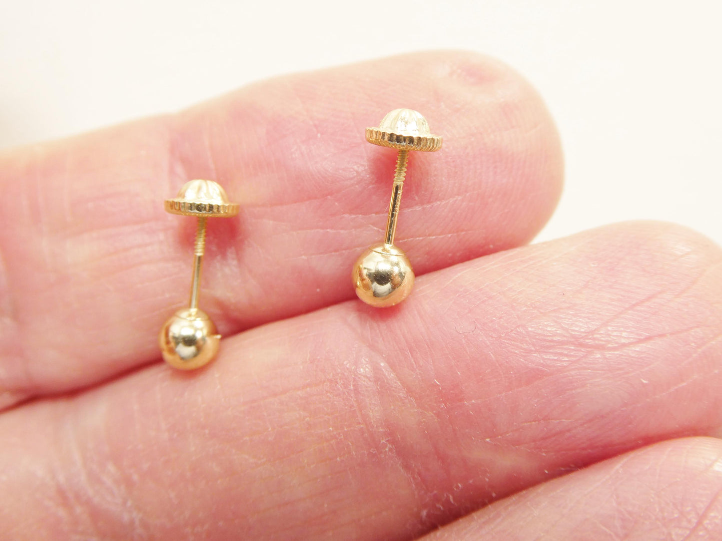 14k Solid Yellow Gold High Polish Flat Screw Post Ball Earrings