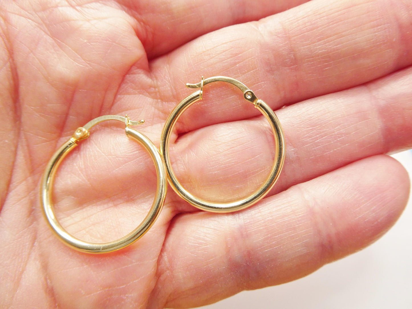Real 10k Solid Yellow Gold Plain High Polish 25 / 30mm Hoop Huggie Earrings