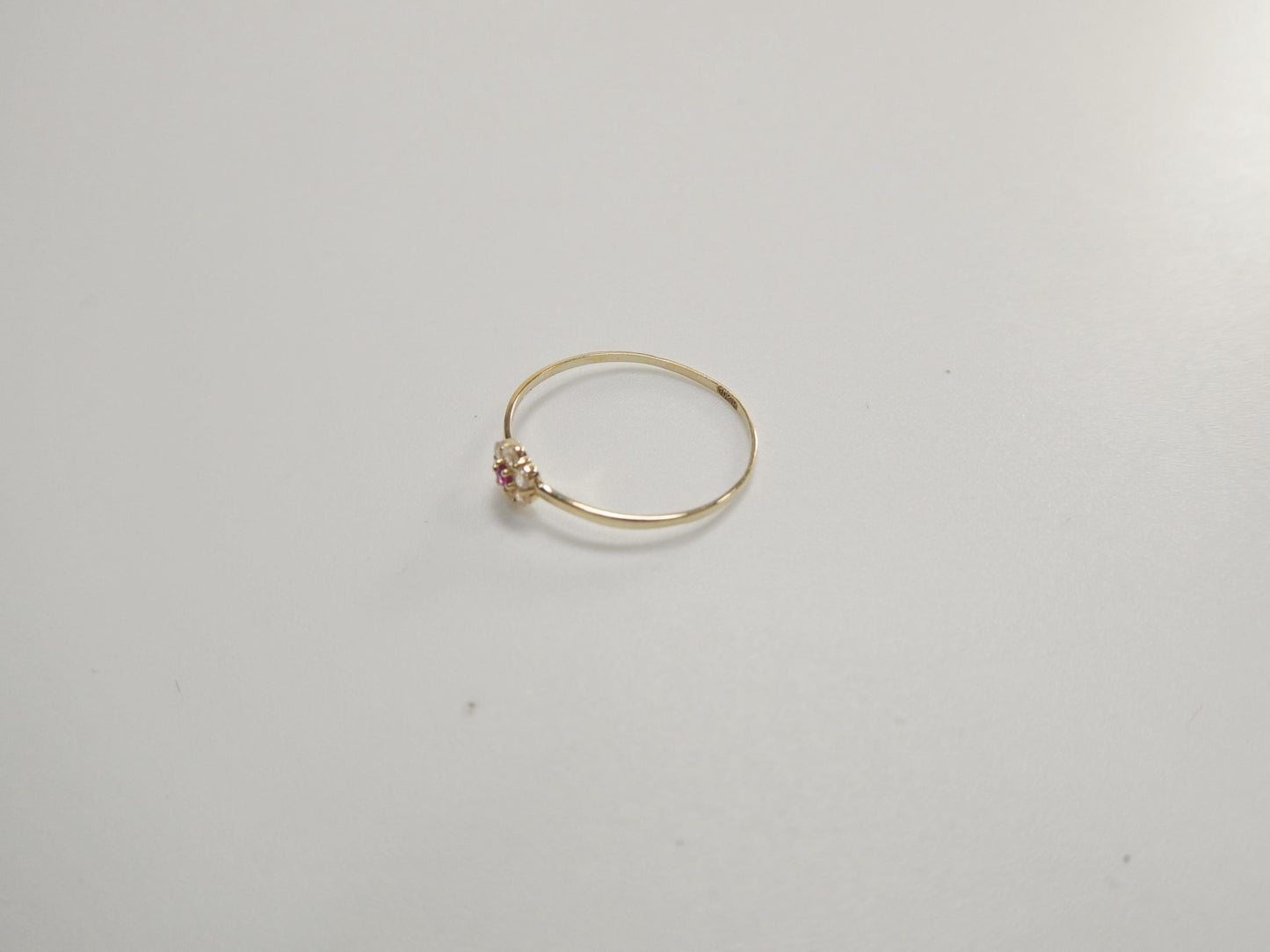 10k Solid Yellow Gold Red Stone Center Kids Pinky Ring