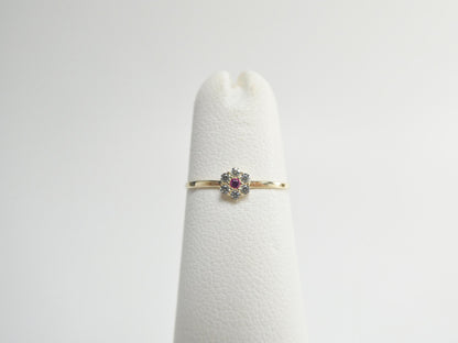 10k Solid Yellow Gold Red Stone Center Kids Pinky Ring