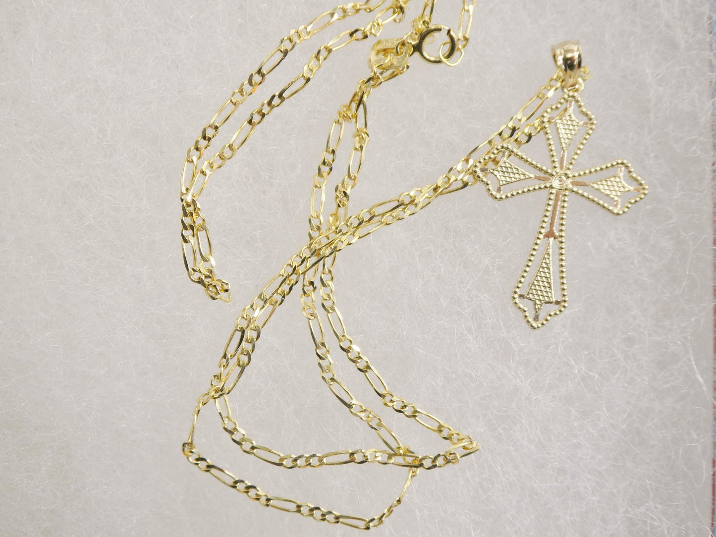 10k Yellow Gold Solid figaro Chain & Cross Pendant Necklace: 16 inch