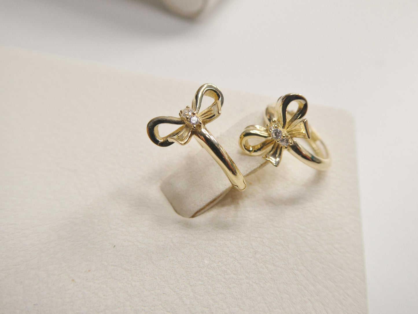Real 10k Solid Yellow Gold Bow Designer Earrings