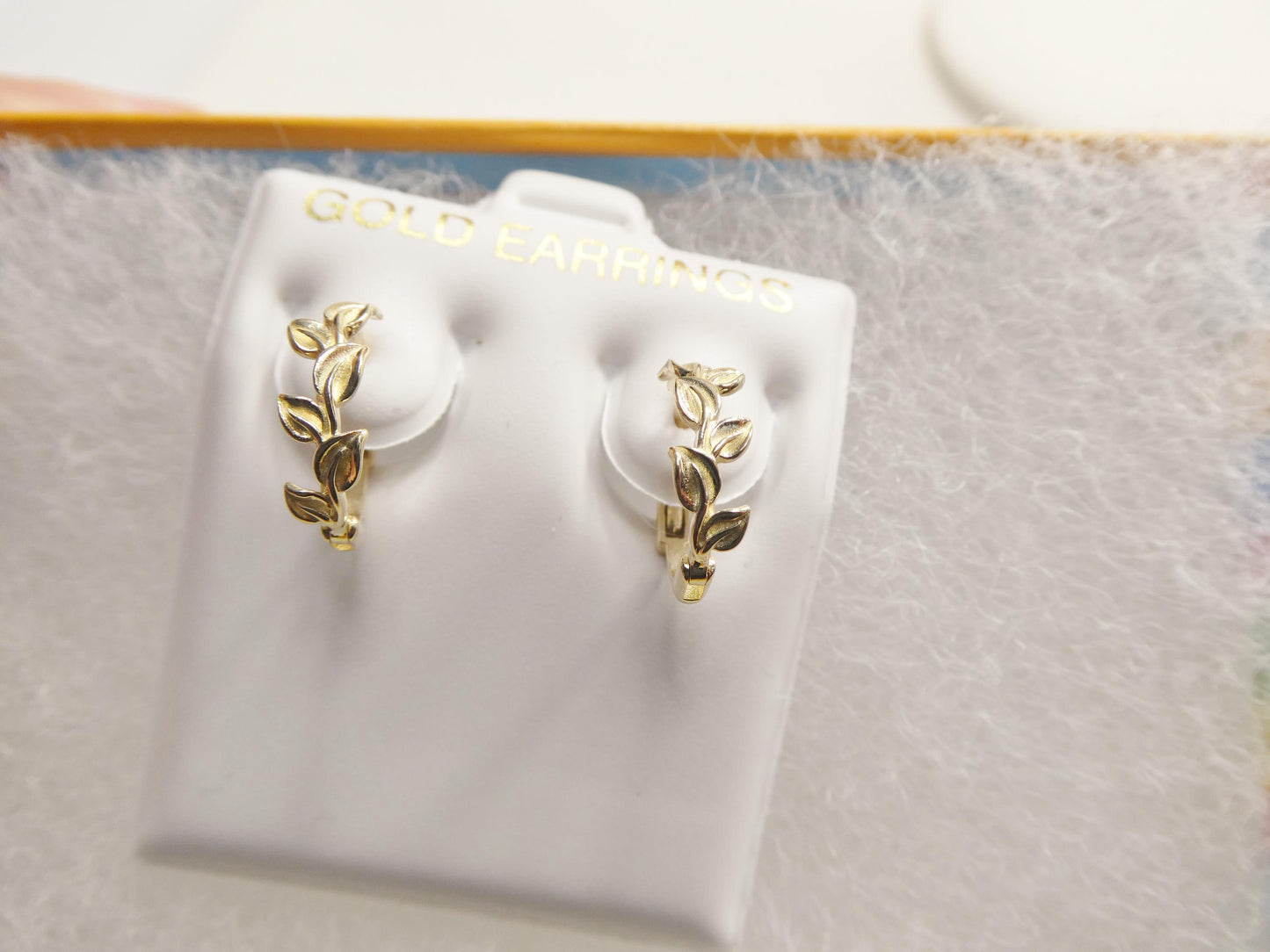 Real 10k Solid Yellow Gold Designer Olive Leaf Earrings