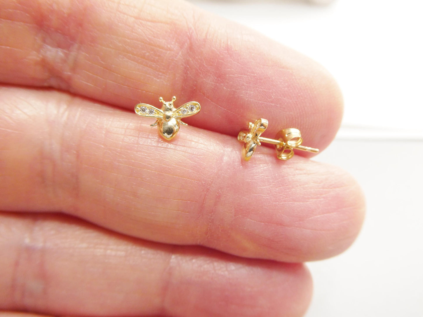 10k Real Solid Yellow Gold Push Back Bee Earrings