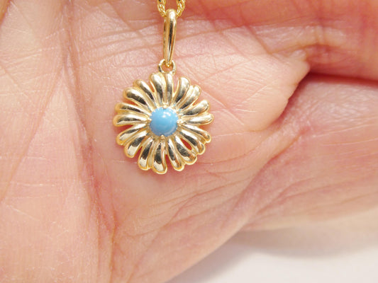 10k Yellow Gold Singapore Chain Necklace turquoise center flower Pendant